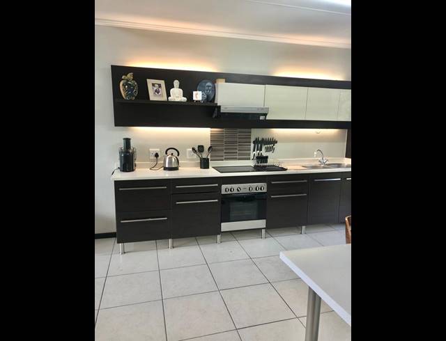2 BEDROOM TOWNHOUSE SOLD IN GLENVISTA